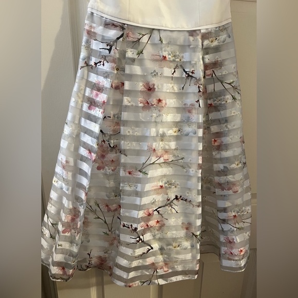 [like NEW]Ted Baker Monah Organza Ivory Cherry Blossom Skater dress(Ted Sz2/US6 - Picture 8 of 16